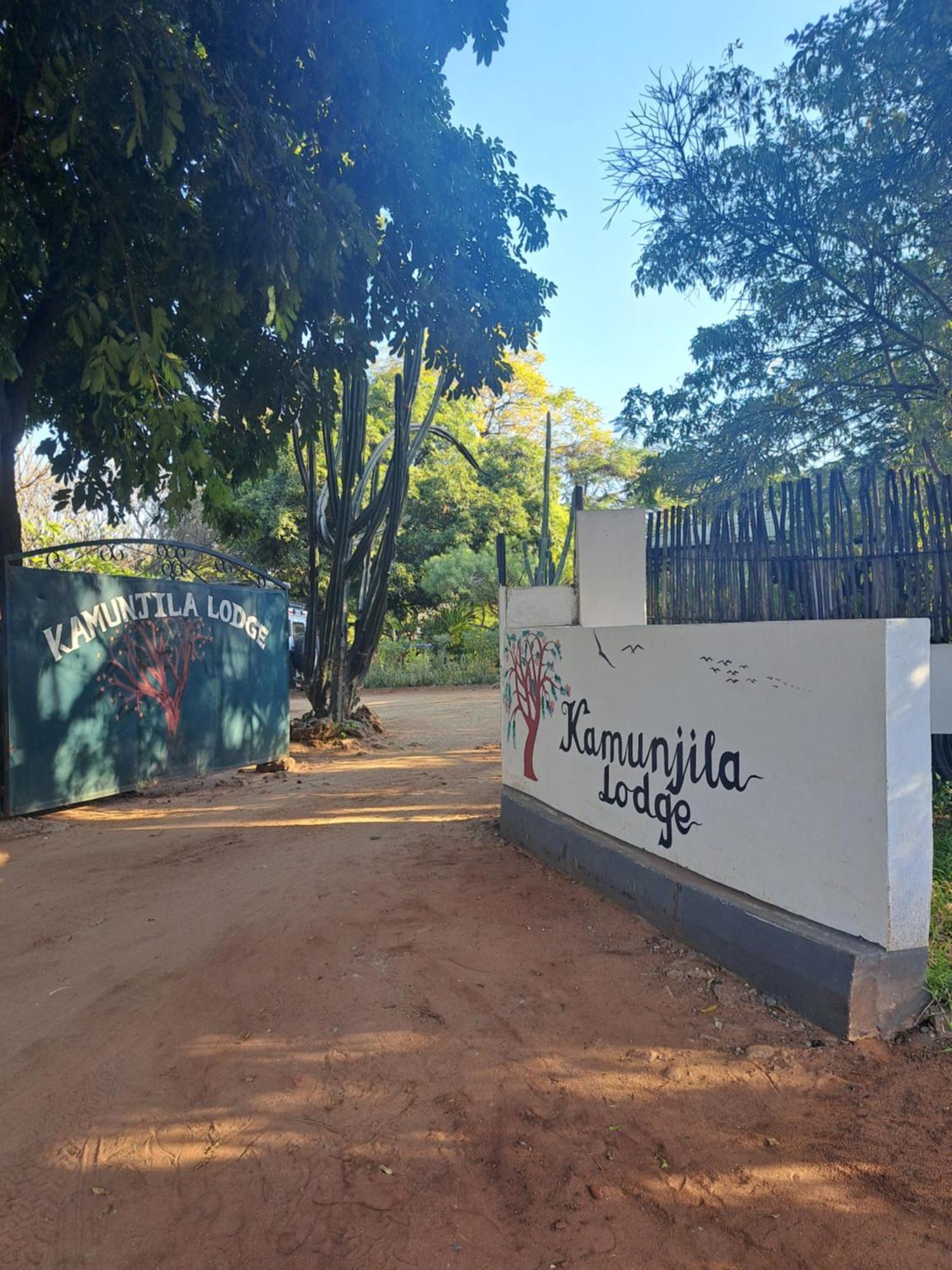 ליבינגסטון Kamunjila Lodge מראה חיצוני תמונה