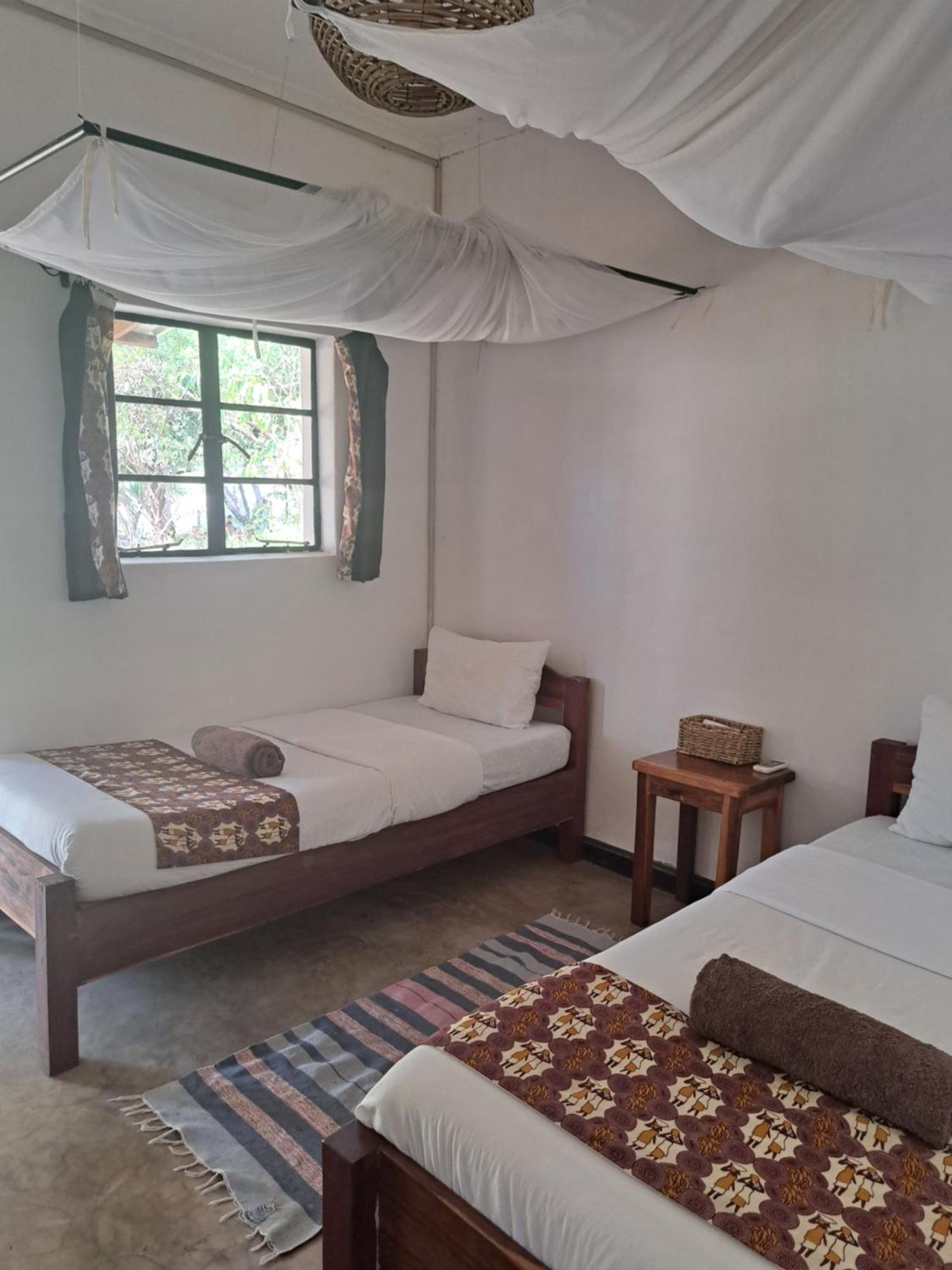 ליבינגסטון Kamunjila Lodge מראה חיצוני תמונה