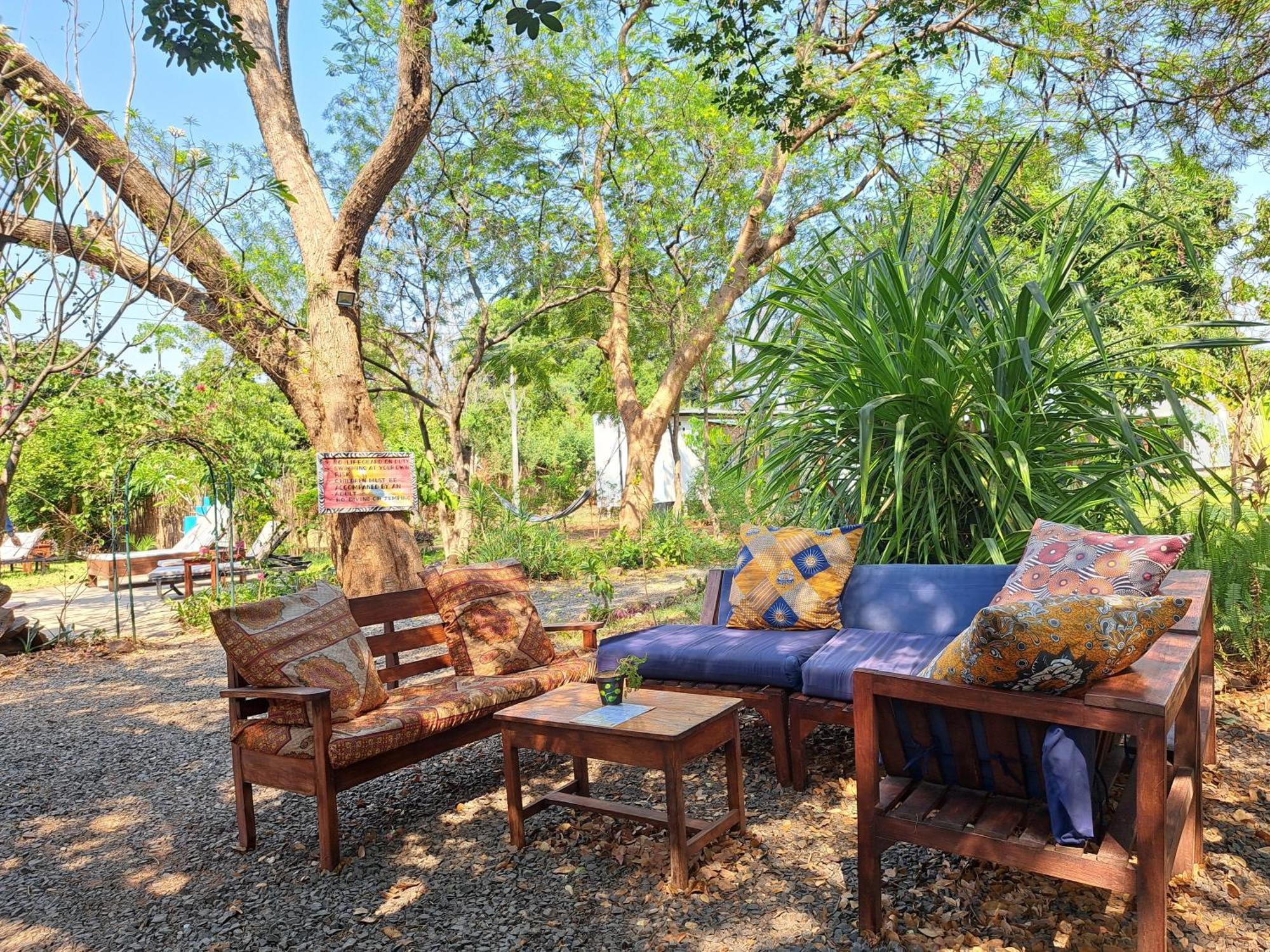 ליבינגסטון Kamunjila Lodge מראה חיצוני תמונה
