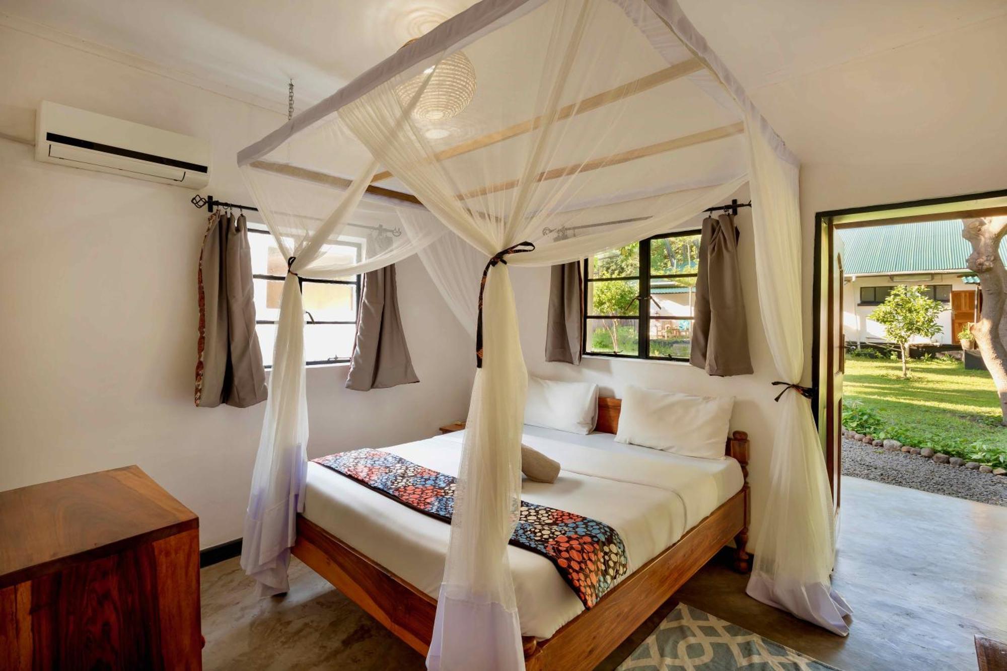 ליבינגסטון Kamunjila Lodge מראה חיצוני תמונה