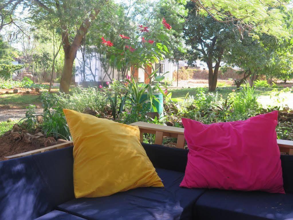 ליבינגסטון Kamunjila Lodge מראה חיצוני תמונה