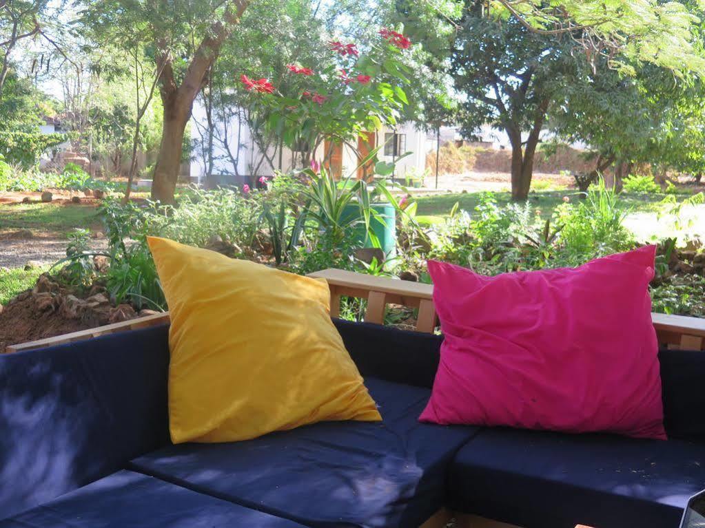 ליבינגסטון Kamunjila Lodge מראה חיצוני תמונה