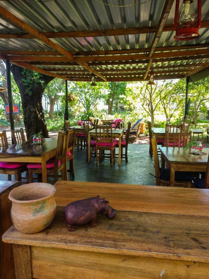 ליבינגסטון Kamunjila Lodge מראה חיצוני תמונה